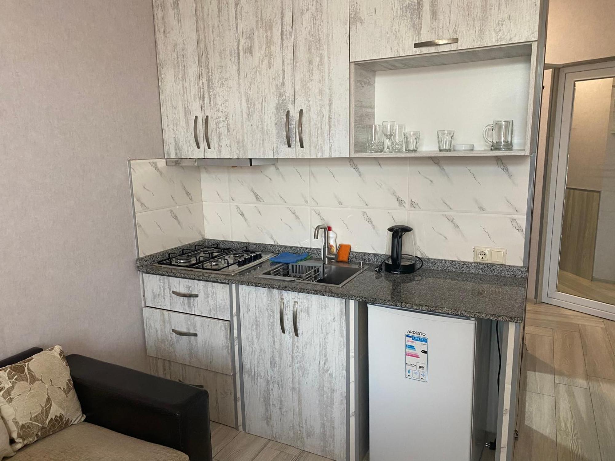 Apartment - Nino Batumi Kültér fotó