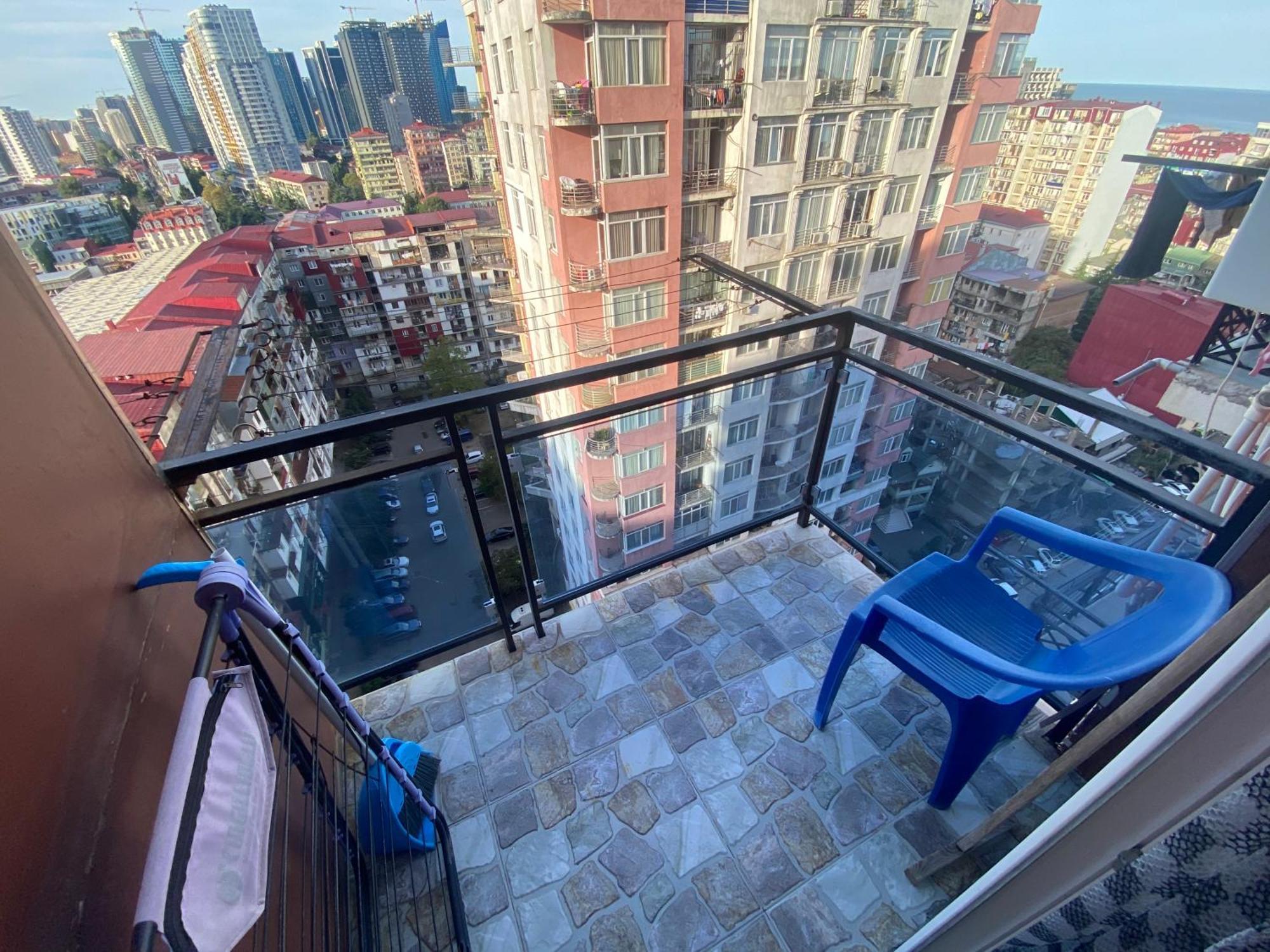 Apartment - Nino Batumi Kültér fotó