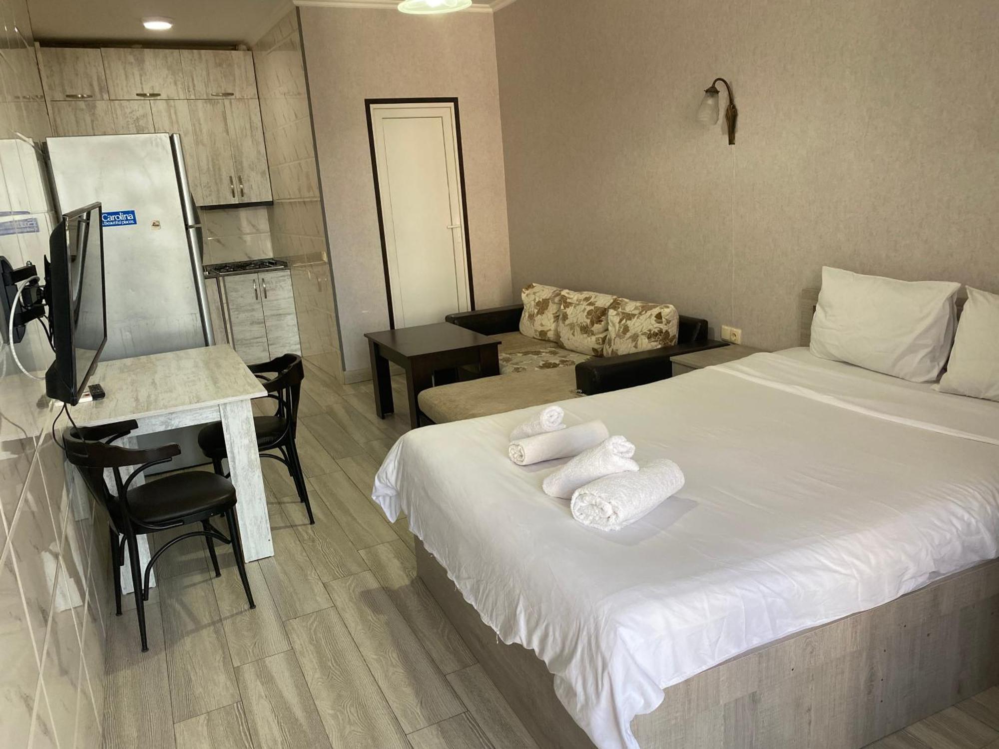 Apartment - Nino Batumi Kültér fotó